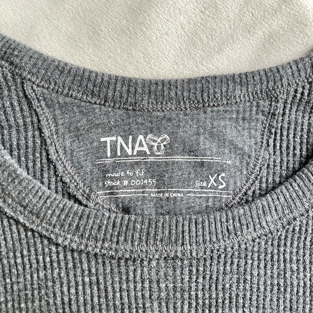 TNA Waffle Print Long Sleeve - Picture 3 of 3